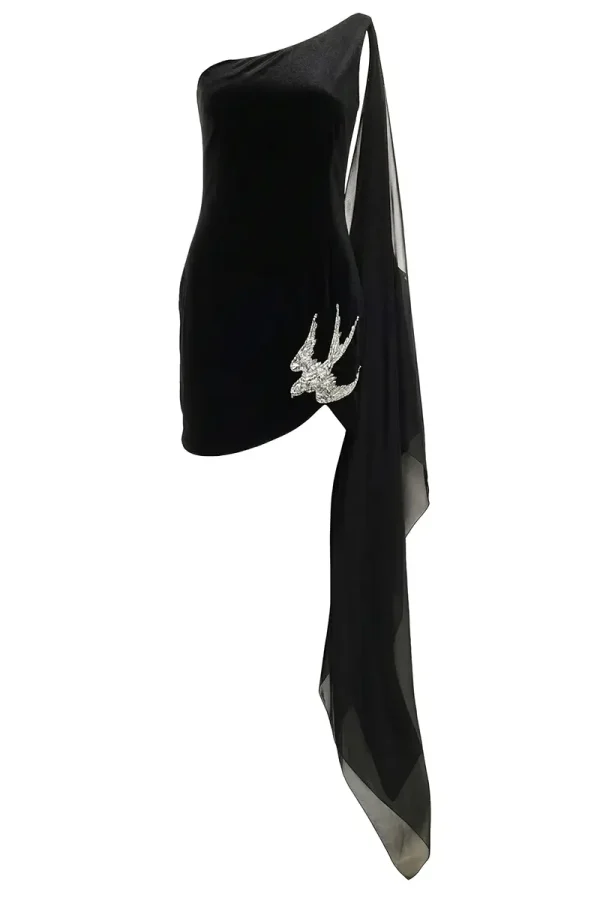 ПЛАТЬЕ СО ШЛЕЙФОМ YANINA