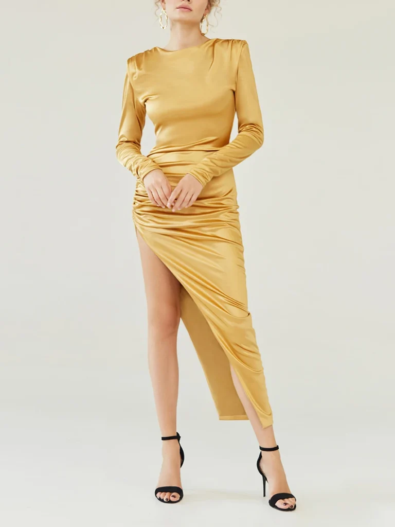 ПЛАТЬЕ ОДНОТОННОЕ MUZE