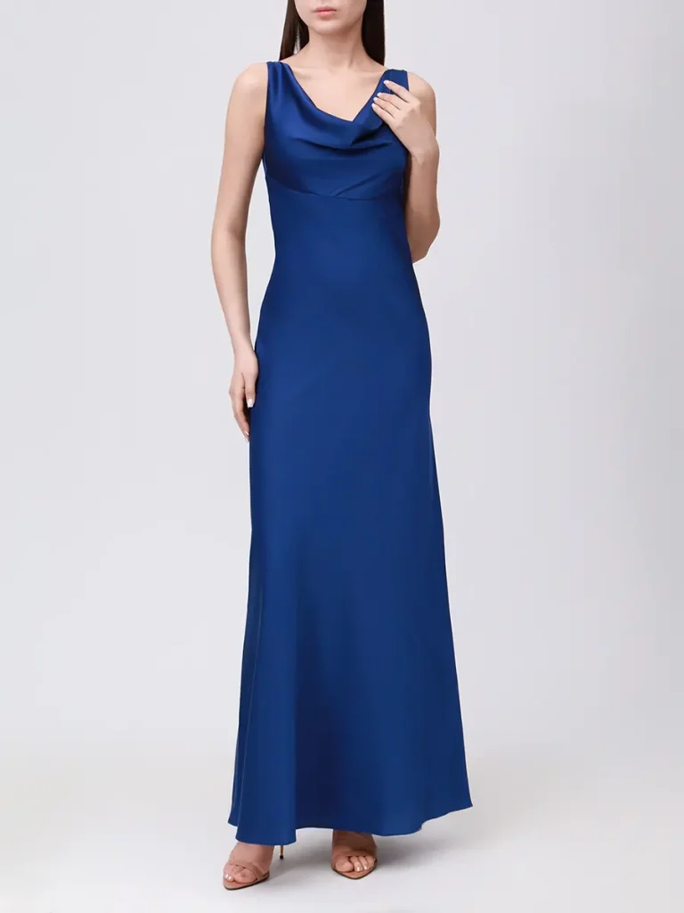 ПЛАТЬЕ С ВЫРЕЗОМ KAPSULA