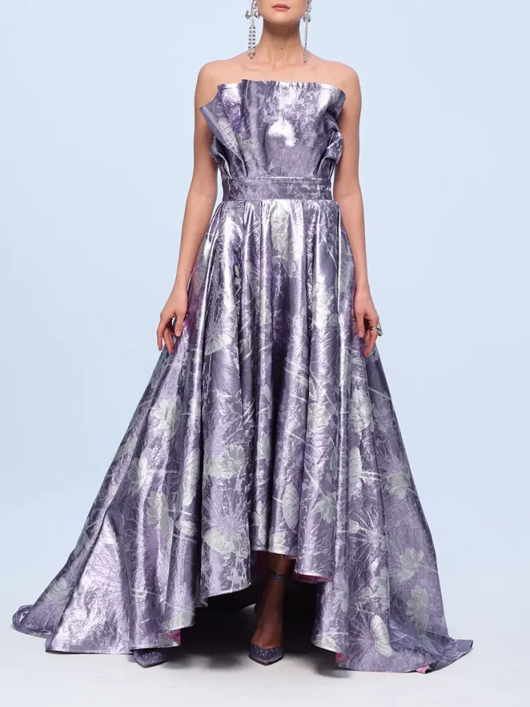 ПЛАТЬЕ СО ШЛЕЙФОМ THE NAMES