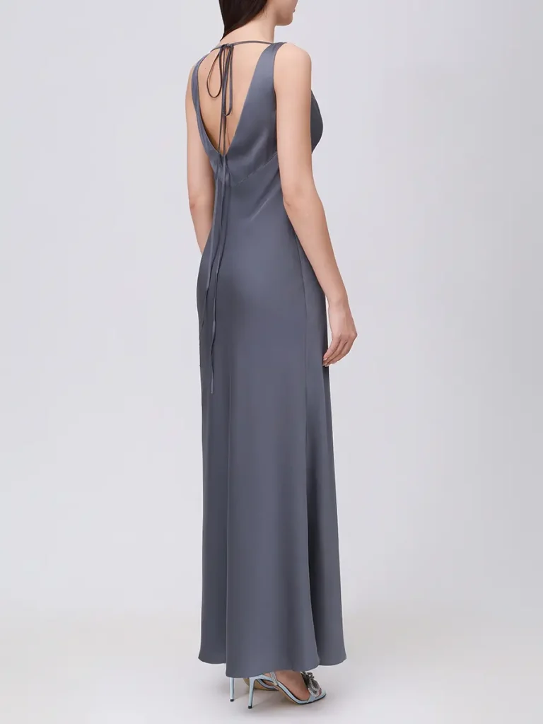 ПЛАТЬЕ С ВЫРЕЗОМ KAPSULA