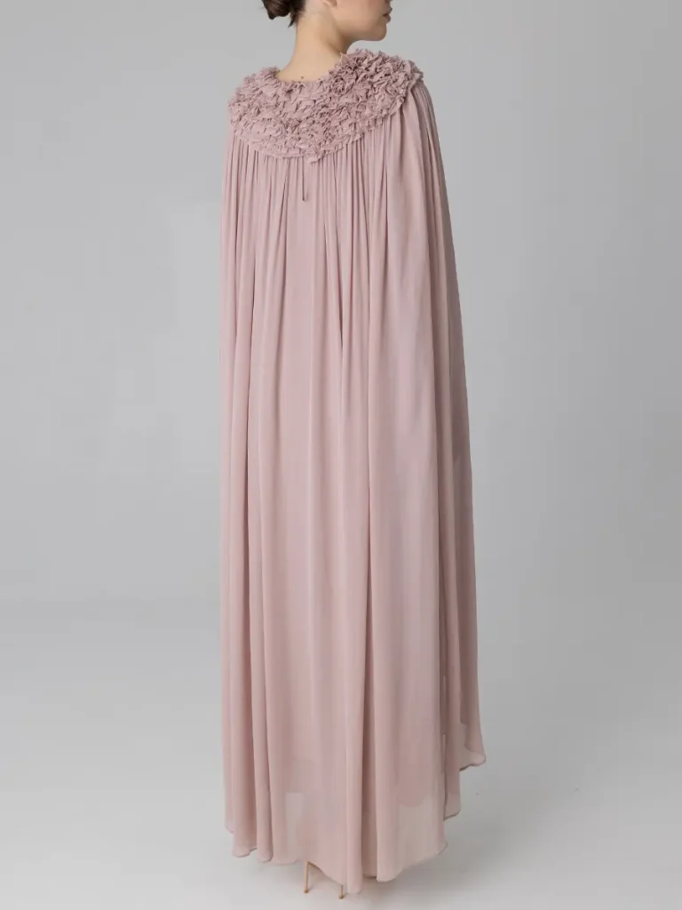 КЕЙП ШЕЛКОВЫЙ PETAL BÜRO UNIQUE