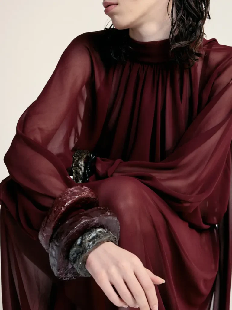 ПЛАТЬЕ RUBY ОДНОТОННОЕ SOROKA ON COURSE