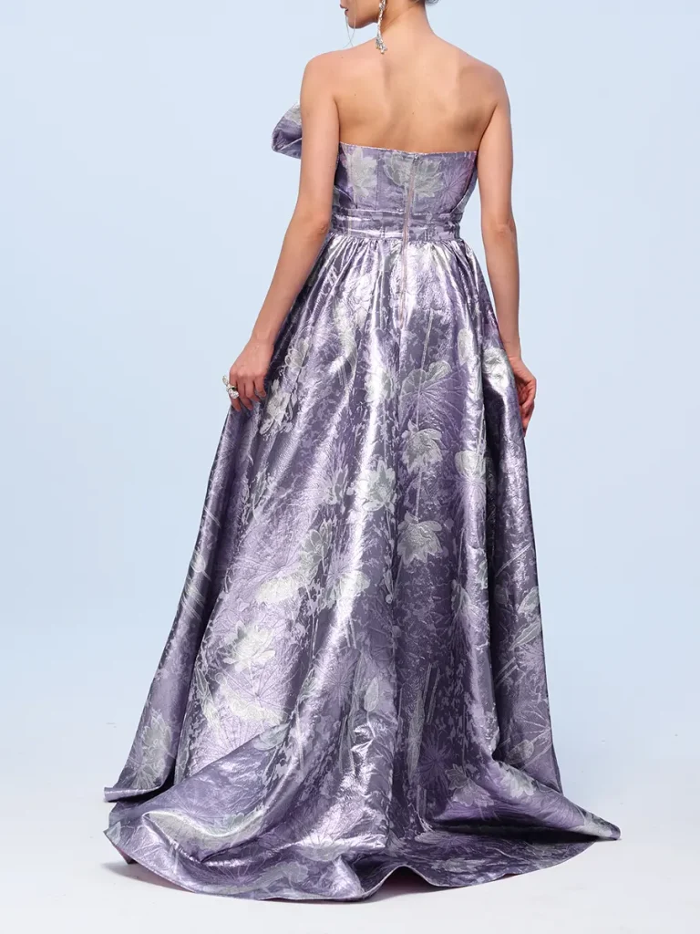 ПЛАТЬЕ СО ШЛЕЙФОМ THE NAMES