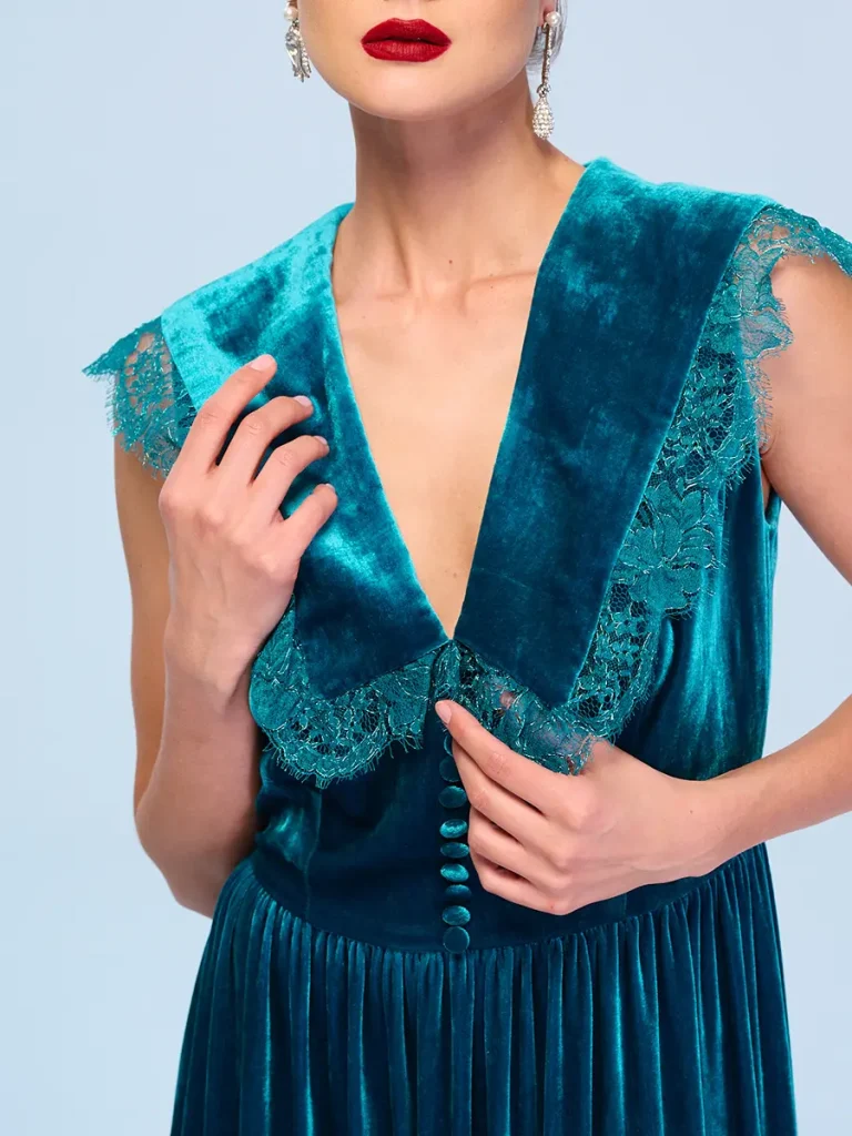 ПЛАТЬЕ БАРХАТНОЕ THE NAMES