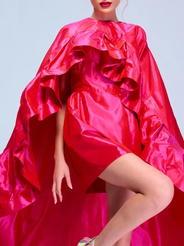 ПЛАТЬЕ И НАКИДКА THE NAMES