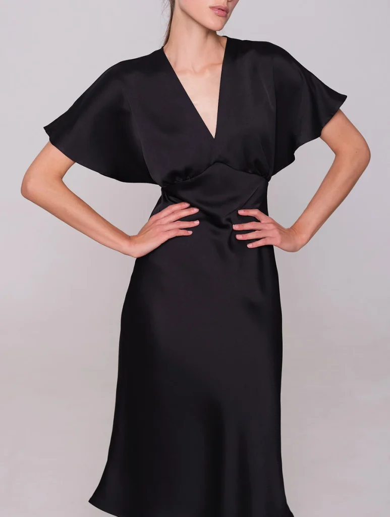 ПЛАТЬЕ АВРОРА ОДНОТОННОЕ GESPER