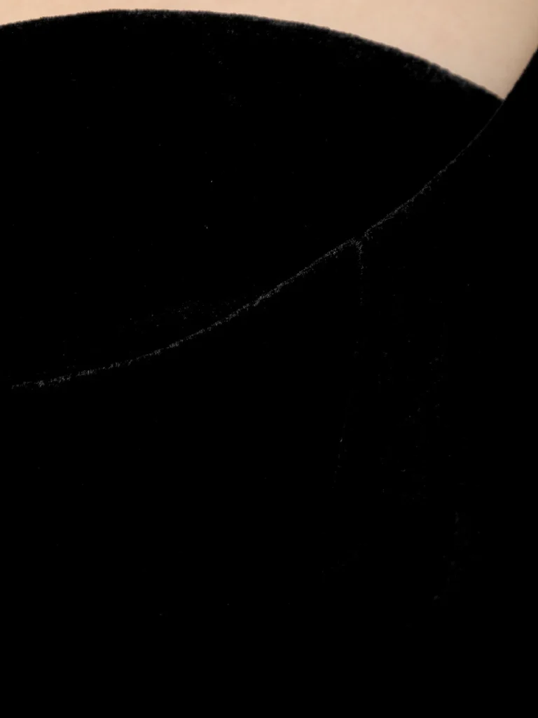 ПЛАТЬЕ БАРХАТНОЕ RASARIO