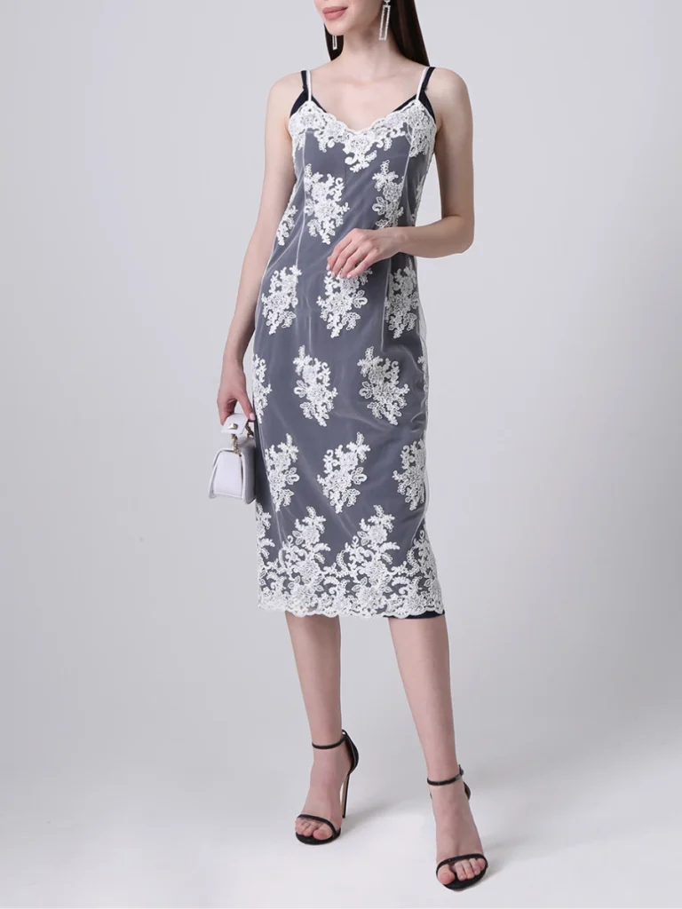 ПЛАТЬЕ КРУЖЕВНОЕ GRAVITEIGHT