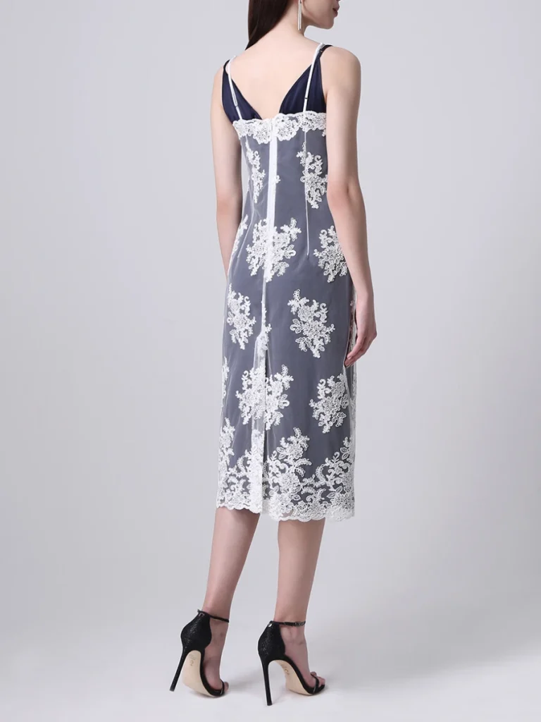 ПЛАТЬЕ КРУЖЕВНОЕ GRAVITEIGHT