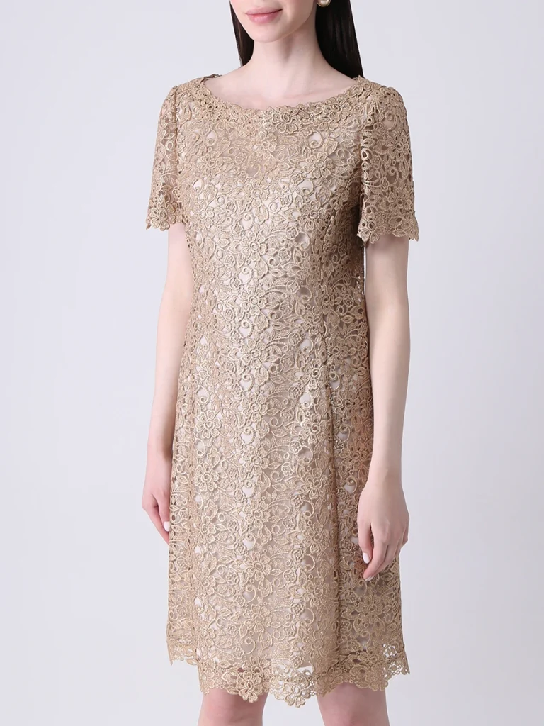 ПЛАТЬЕ С ШИТЬЕМ BLUMARINE