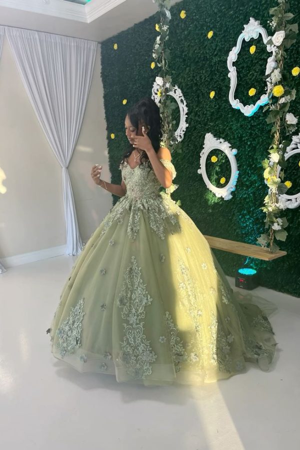 Зеленое Бальное Платье Quinceanera Sweet 16 Princess С Открытыми Плечами